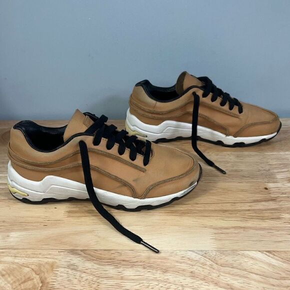 Opening Ceremony Iggy Athleisure Sneaker Exposed Seams Tan Black White Women’s 5 - Picture 13 of 13